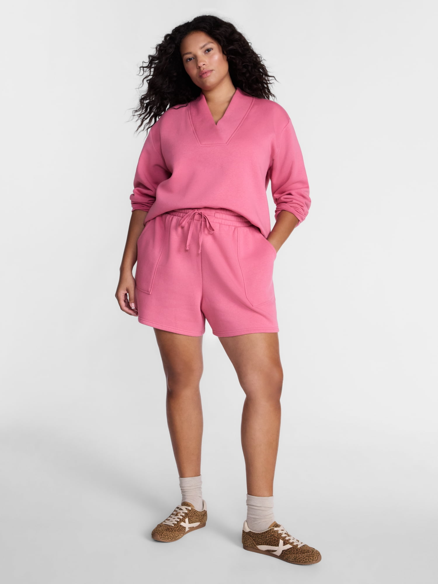 Terra & Sky Women's Plus Fleece Drawstring Shorts with Patch Pockets, Sizes 0X-5X
