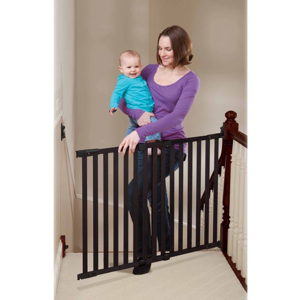 KidCo Angle Mount Safeway gate adjustable gate width 28? ? 42.5