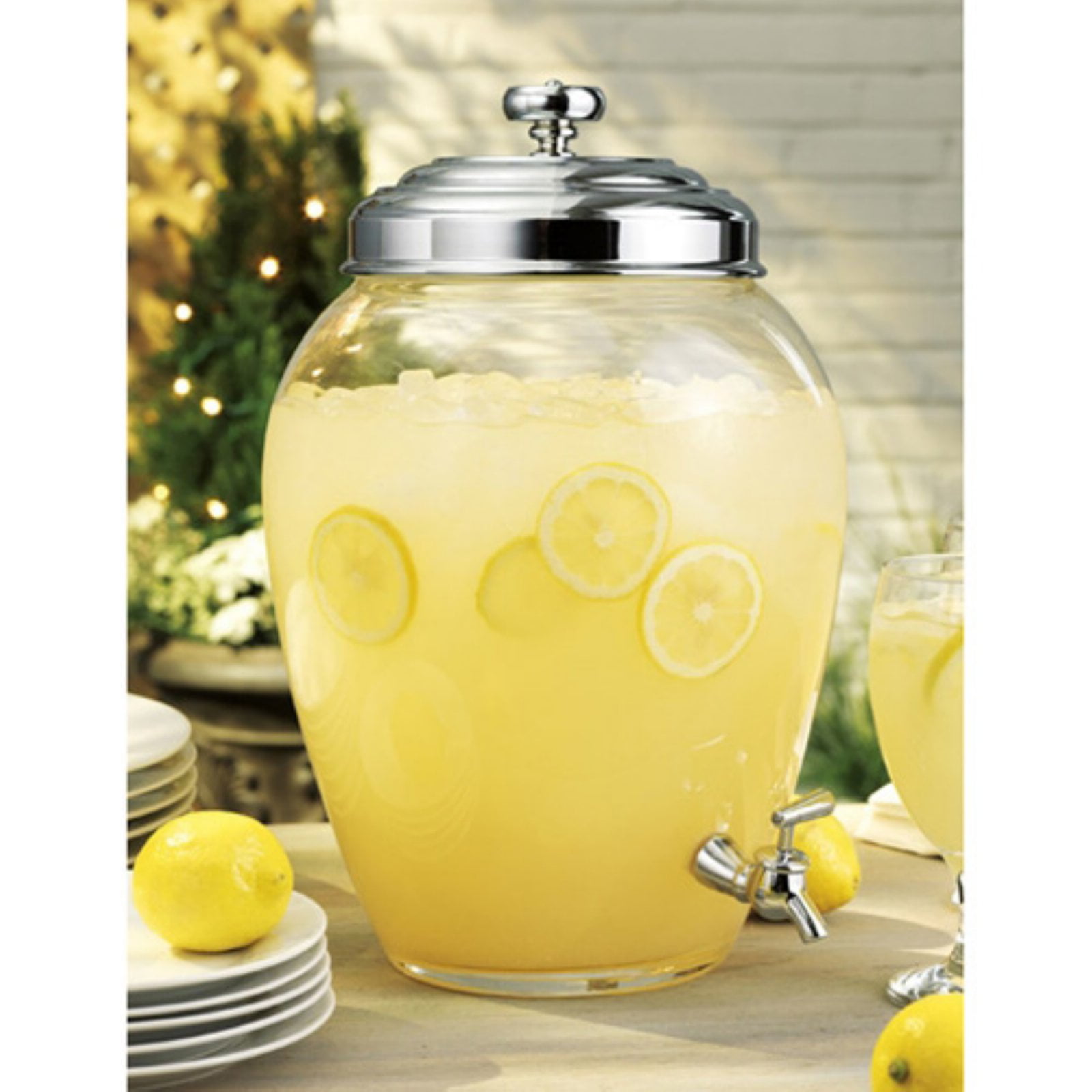 drink container with spout drink container with spout