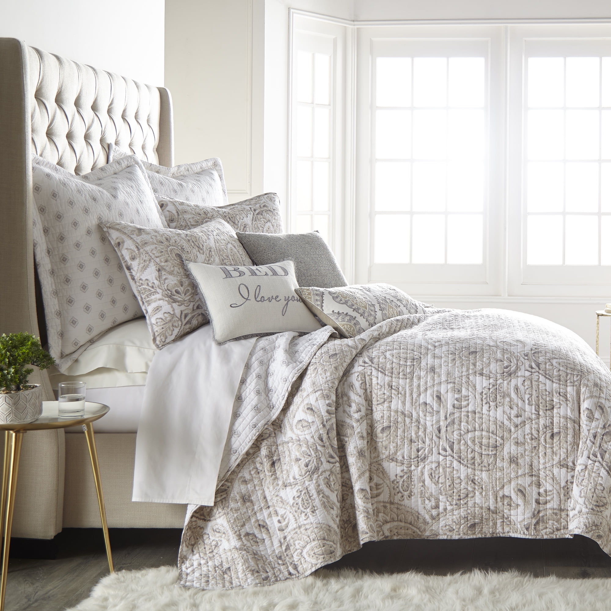 Levtex Home Fallon Quilt Set King Quilt (106x92) + Two King Pillow