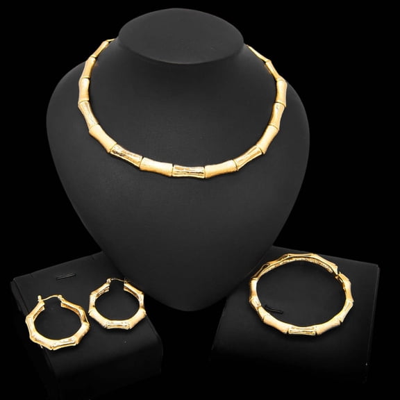JoeytheJewelryNY HUGS &KISSES set gold Plated #138