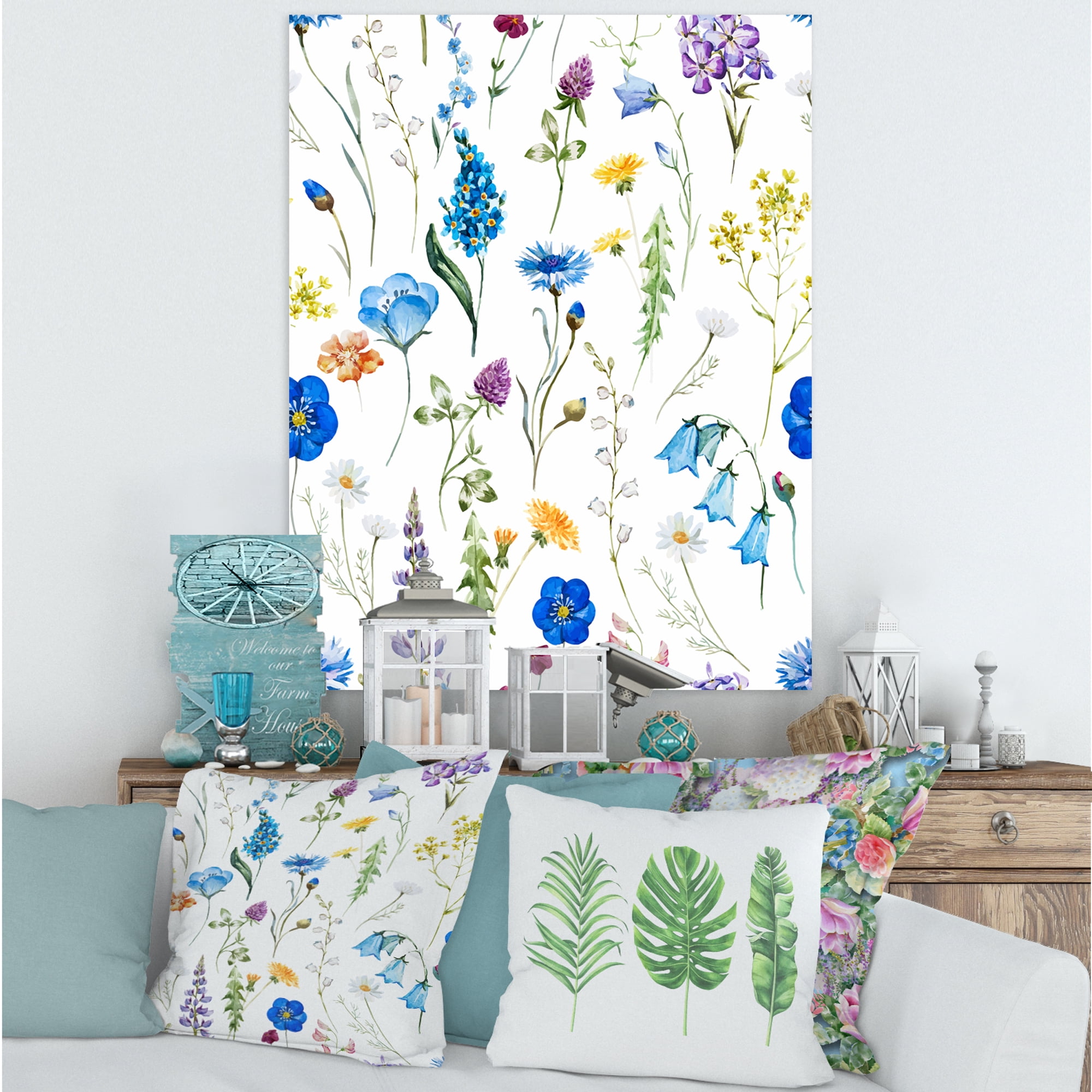 Designart ' Blue Wildflowers With Leaves I ' Traditional Canvas Wall Art Print