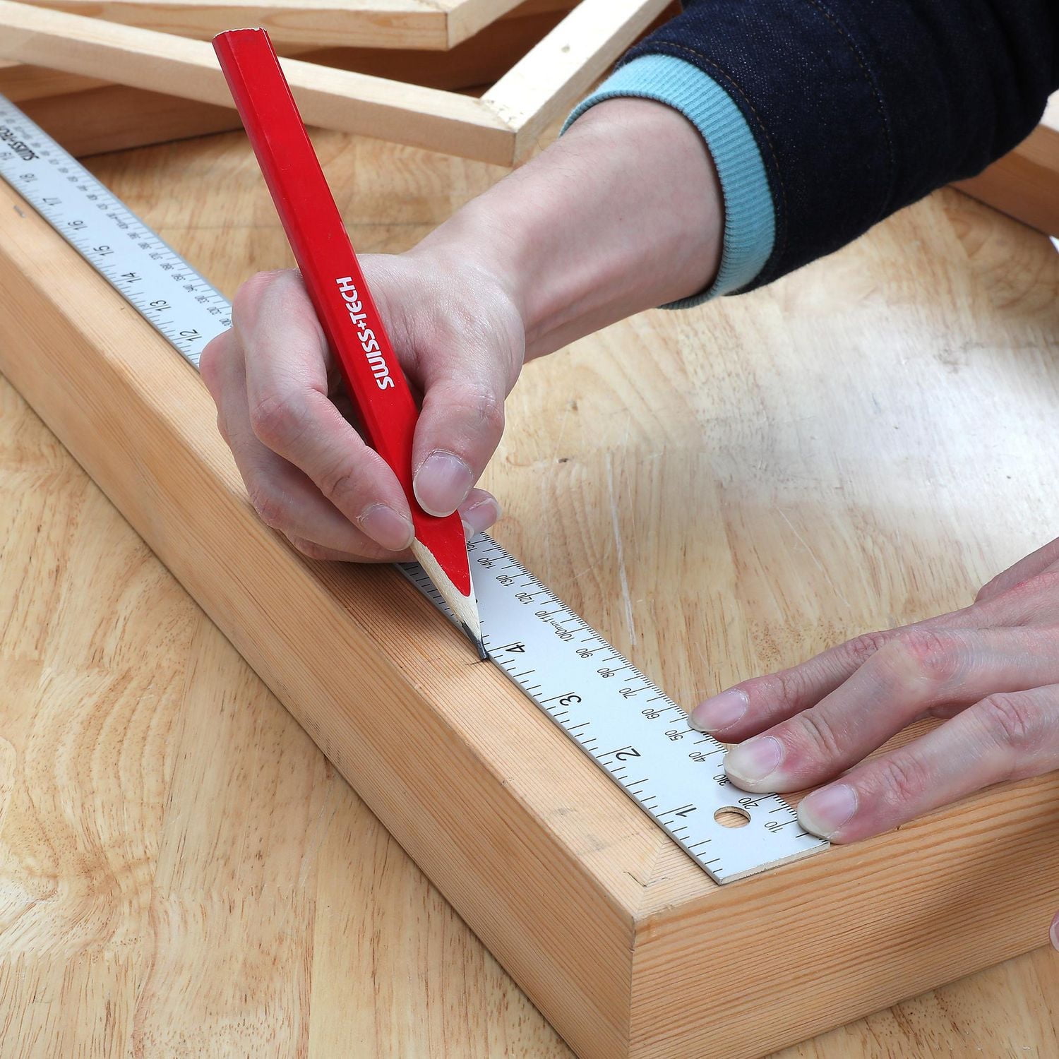 Swiss Tech Mètre de 38 po 1-1/8 pouces de largeur