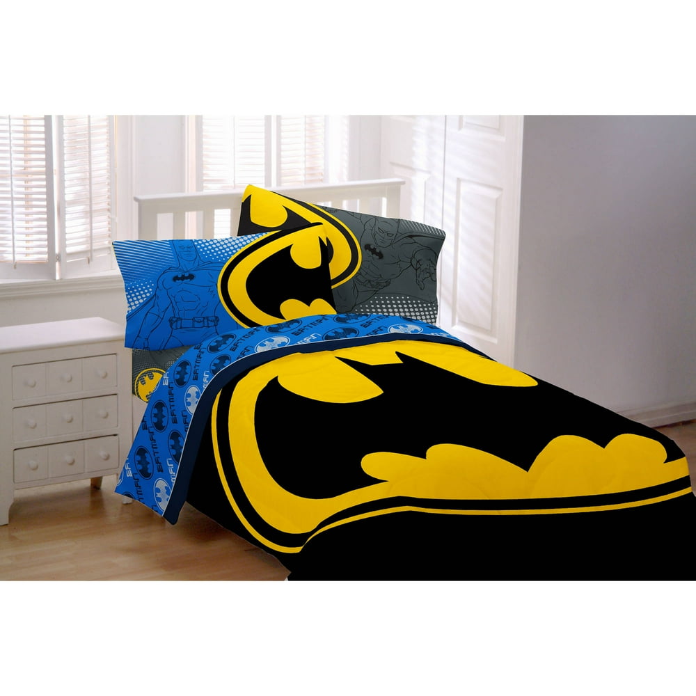 Batman Glowing Bat Symbol Microfiber Twin Reversible Bedding Comforter