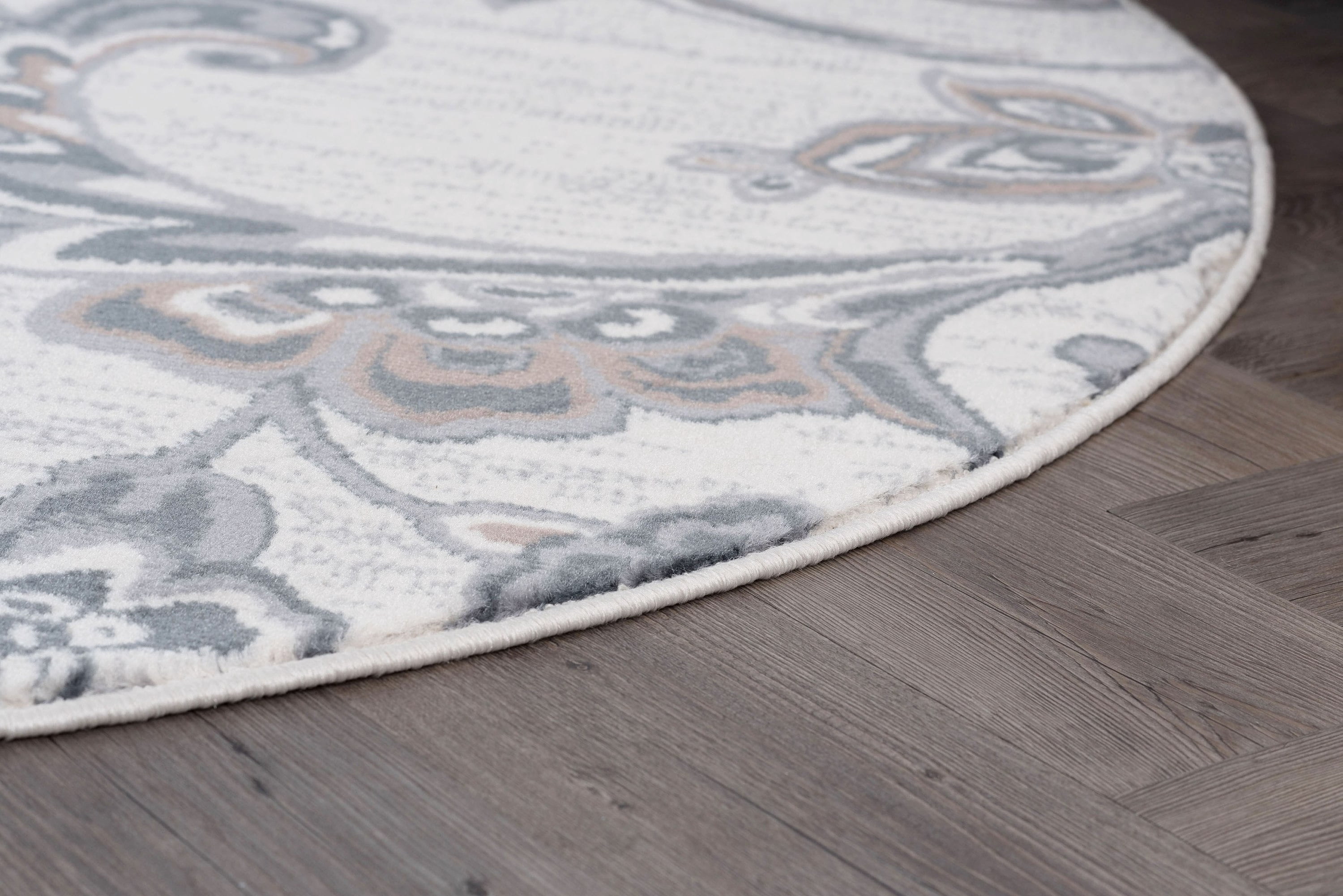 Madison Transitional 5' Round Cream and Gray Polypropylene Indoor Area Rug