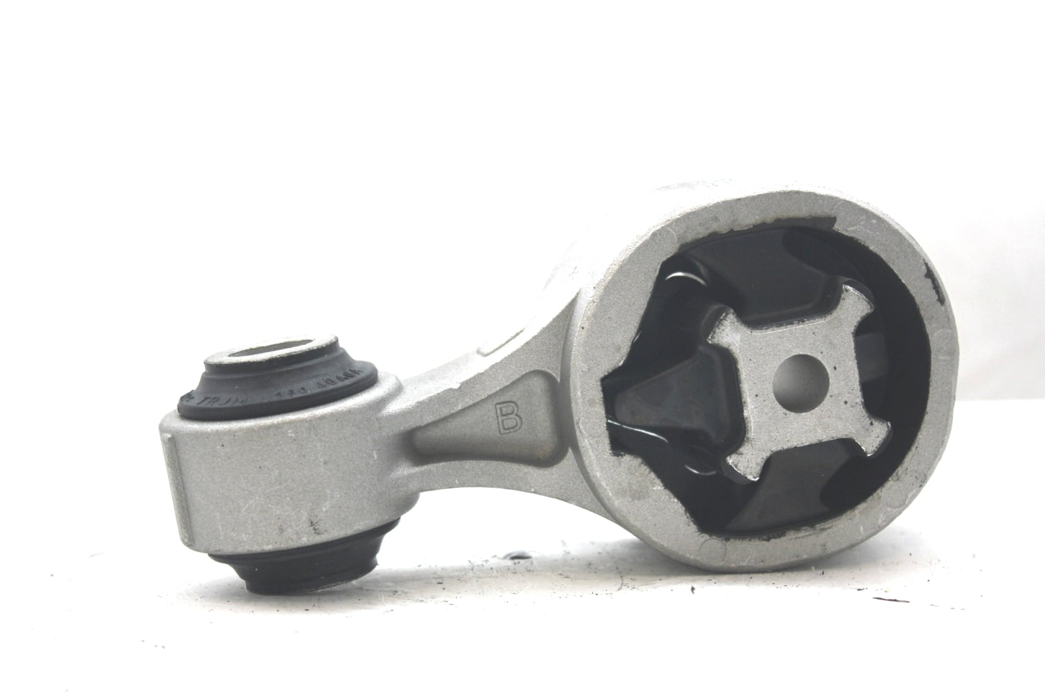 ENGINE TORQUE STRUT MOUNT