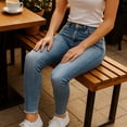 thumbnail image 4 of Pantalon para Dama, Jeans de Mezclilla Azul Skinny, Tecnología Push Up, Tela Premium Talla 12 Deshilado Gaon, 4 of 5