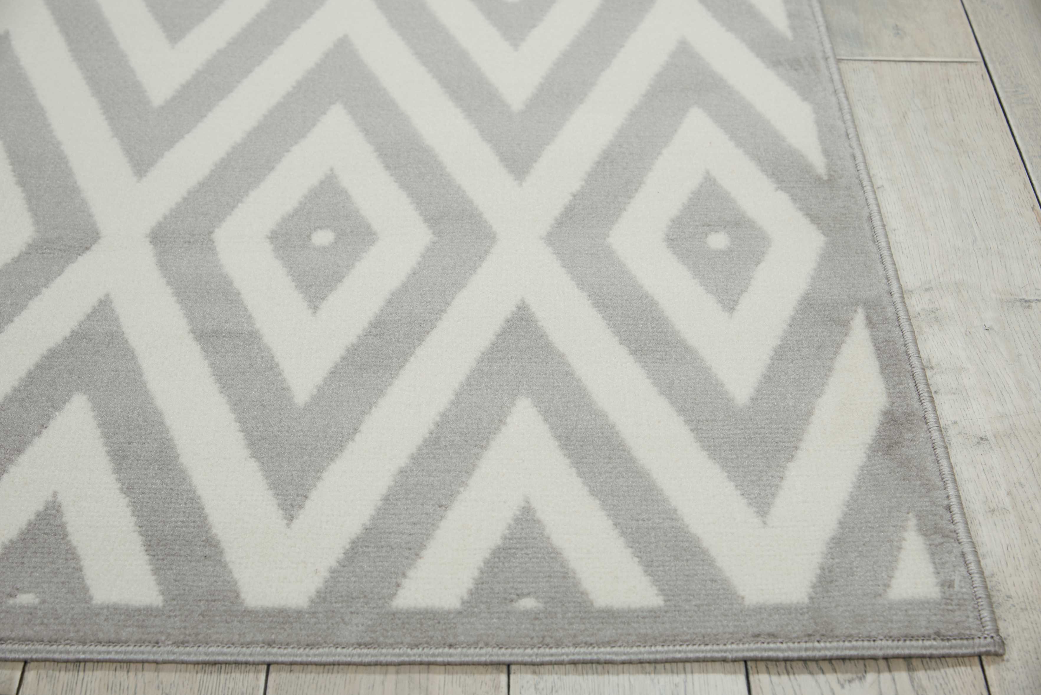 Geometric White/Grey Area Rug by Bellamy Studios