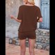 thumbnail image 5 of Conjuntos de Dos Piezas de Punto para Mujer, Blusa y Pantalones Cortos de Corta con Bordes Rematados, Ropa de Estar por Casa y para Viajar. Color Café L, 5 of 10