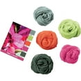 thumbnail image 1 of Spinrite 291101-01020 Fil Caron X Pantone, Fuchsia Feuillage, 1 of 1