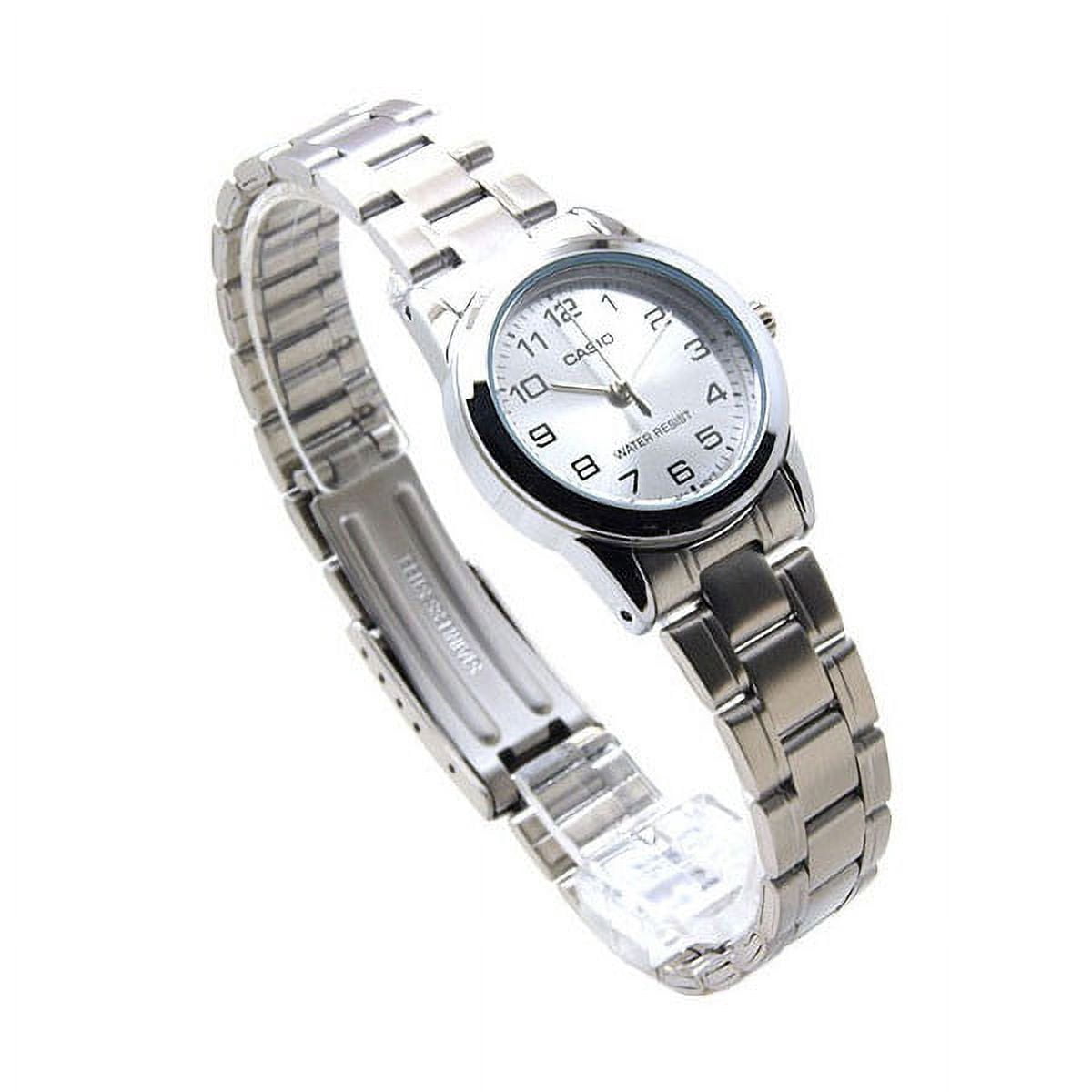 Women's LTPV001D-7B Silver Metal Quartz Fashion Watch