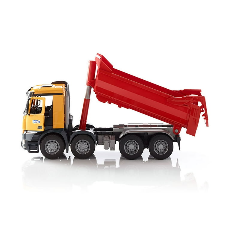 Bruder MB Arocs Halfpipe dump truck online