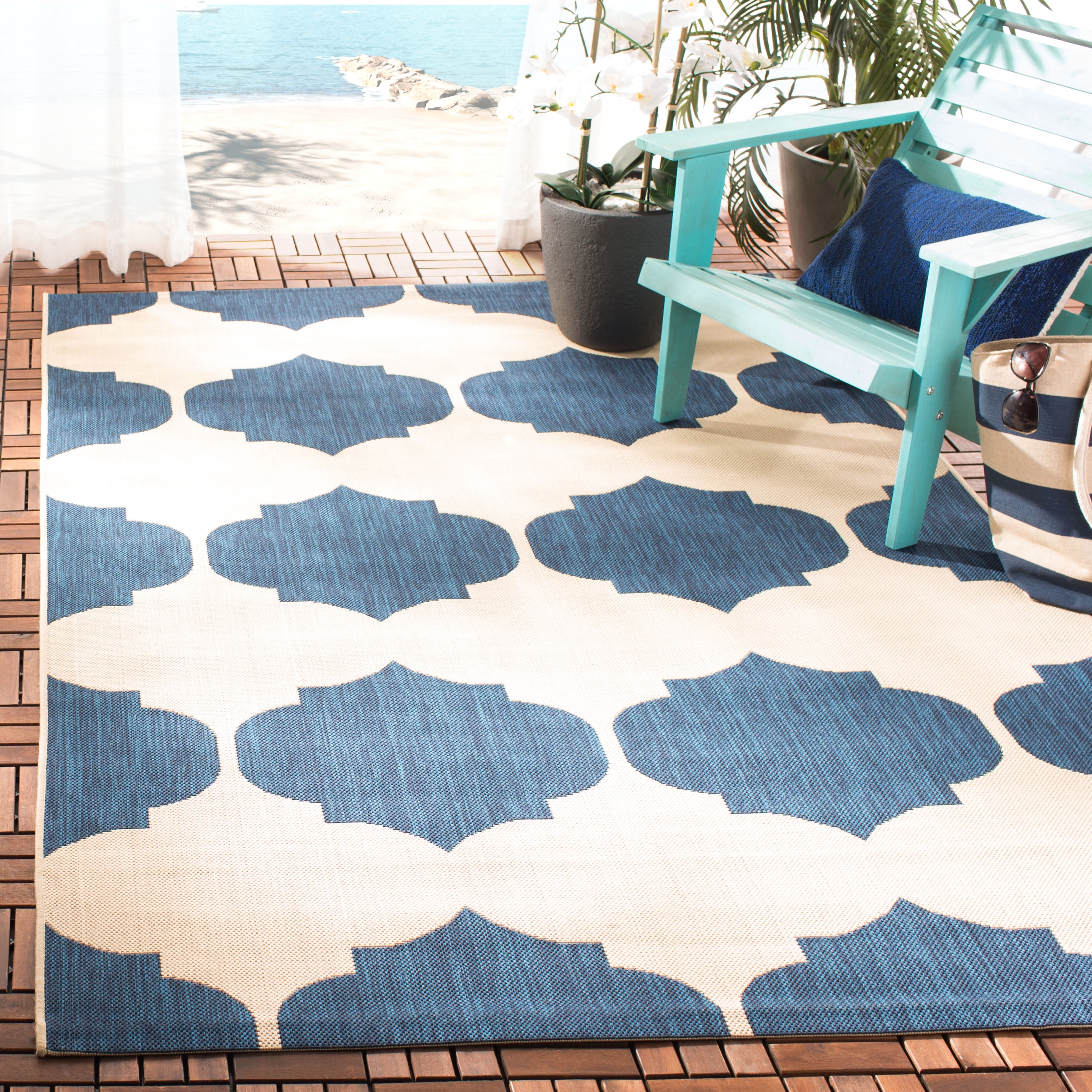 Safavieh Courtyard Elwyn Geometric Indoor/Outdoor Area Rug, Beige/Navy, 5'3" x 5'3" Square