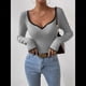 thumbnail image 5 of Camiseta de Larga con Escote Corazón para Mujer, de Punto Acanalado y Ribete en Contraste. Gris L, 5 of 8