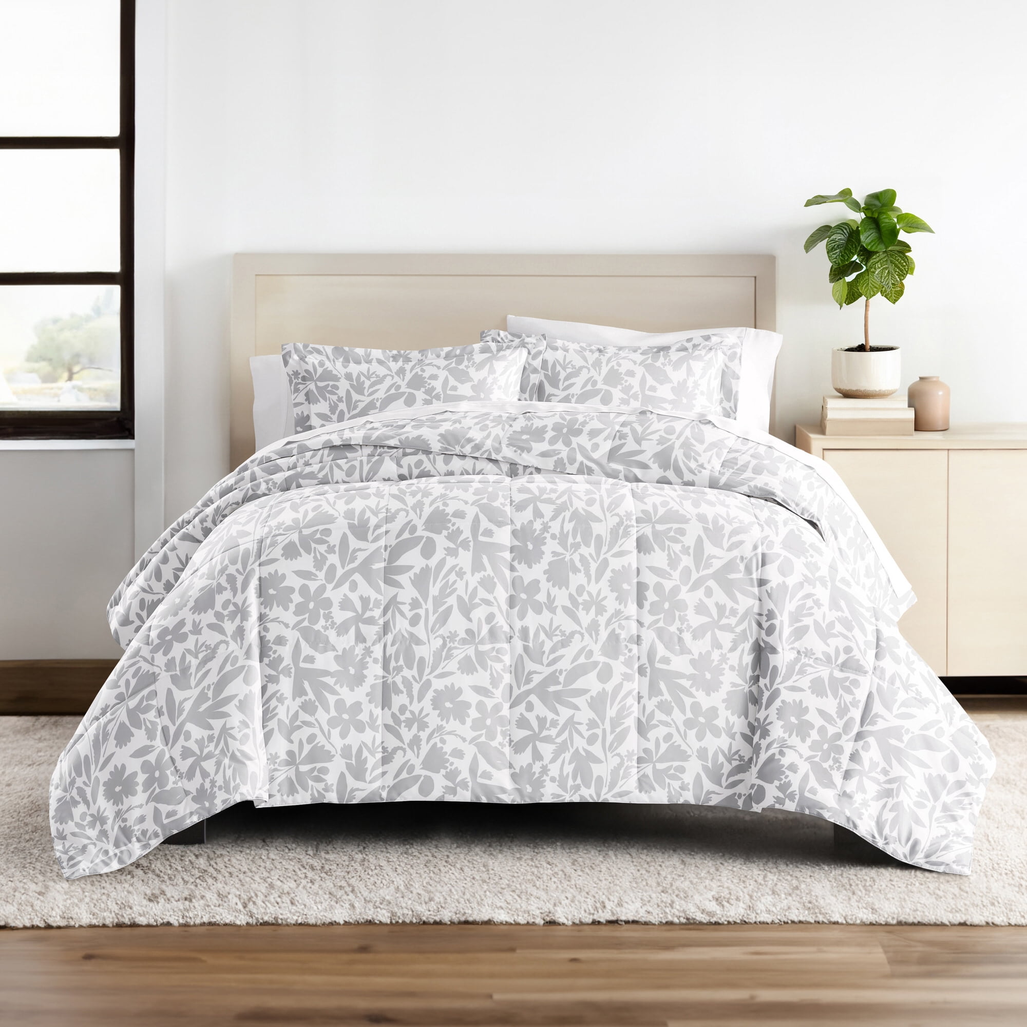 All Season Ultra Soft Comforter Set Down-Alternative Bedding in Abstract Garden for Full/Queen Size by Comfort Canopy