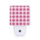 thumbnail image 1 of Balery Plaid Heart Luz Nocturna LED con Sensor Automático, Enchufe con Sensor Crepuscular, Luz Suave de 0.5W para Dormitorio, Pasillo, Baño-US, 1 of 7