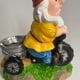 thumbnail image 4 of Adorno De Enano Estatuilla De Gnomo Decorativa Estatua De Jardín De Resina Adorno De Arte Impermeable Adorable Decoración De Jardín Escultura Triciclo De Paseo Enano Para Jardín Patio Césped Scienceny HA015955-00, 4 of 7