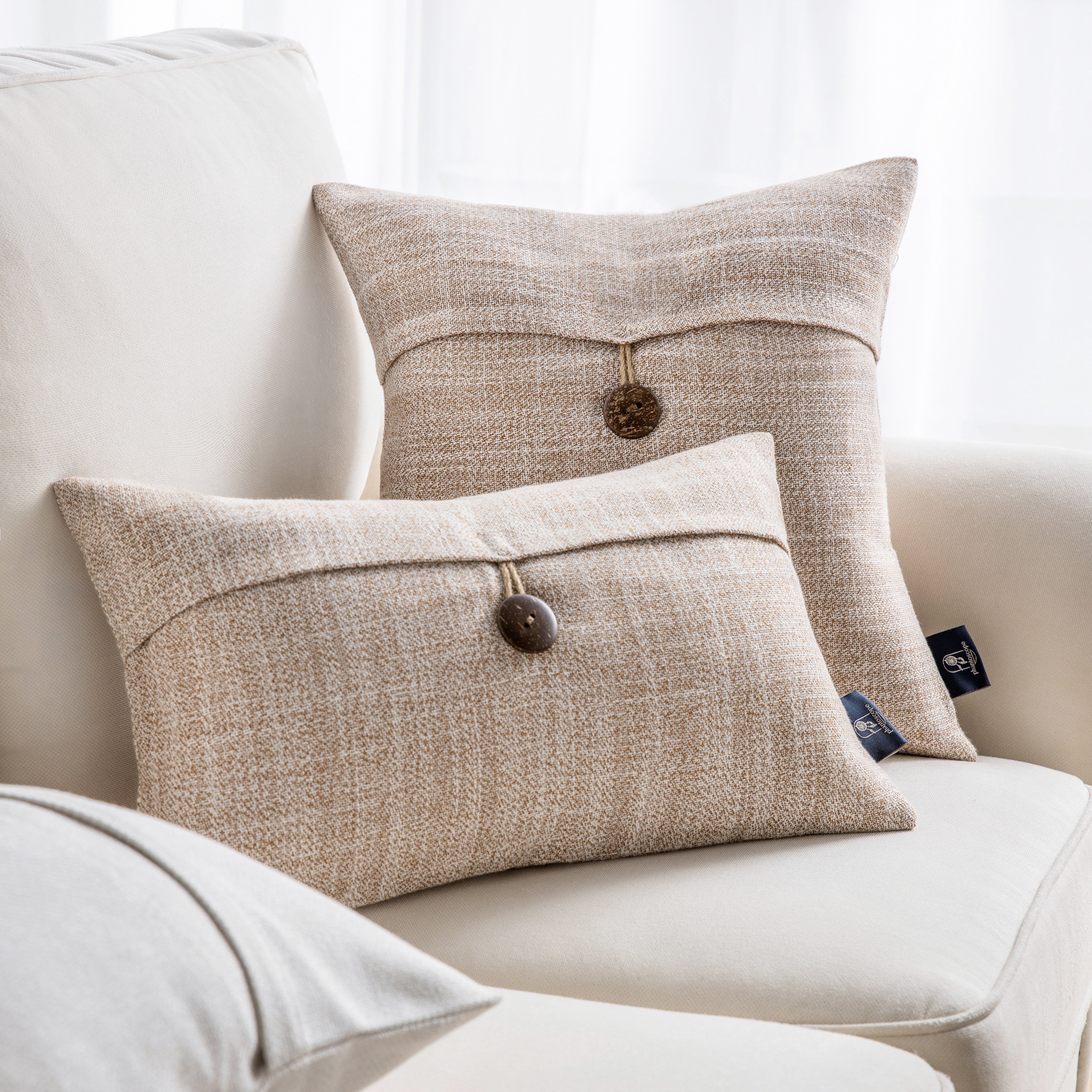 Phantoscope 18" x 18" 2-Pack Single Button Linen Farmhouse Decorative Throw Pillows, Beige
