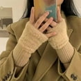 thumbnail image 1 of YAOBAMM Gants en Polyester pour Femmes Hiver Demi-Doigt Épaissis Doux Confortables Chauds Mitaines Tricotées à la Mode, 1 of 7