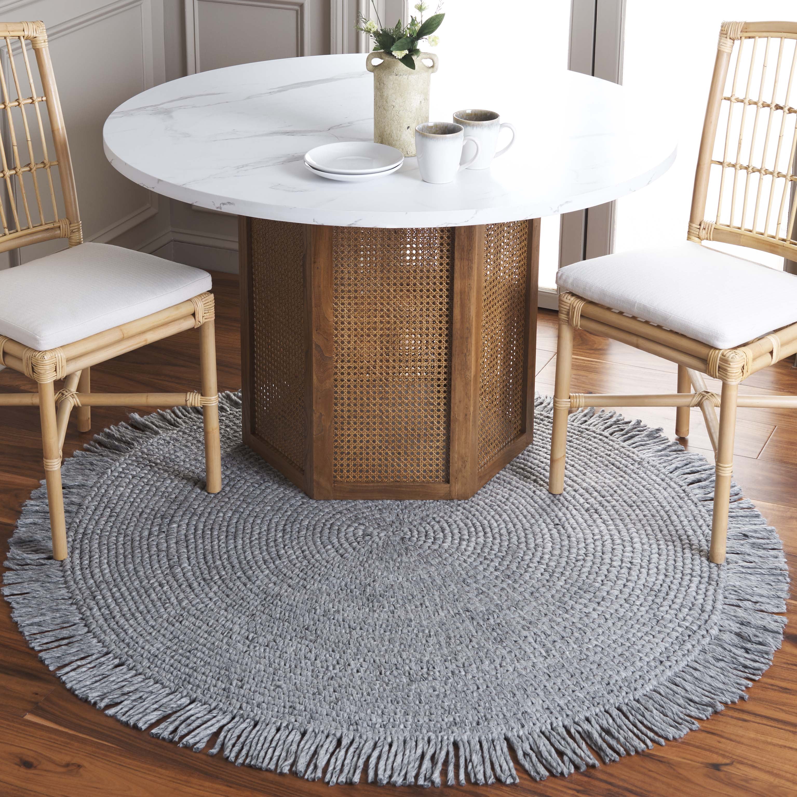 SAFAVIEH Renewal Issam Solid Area Rug, Grey, 4' x 4' Round