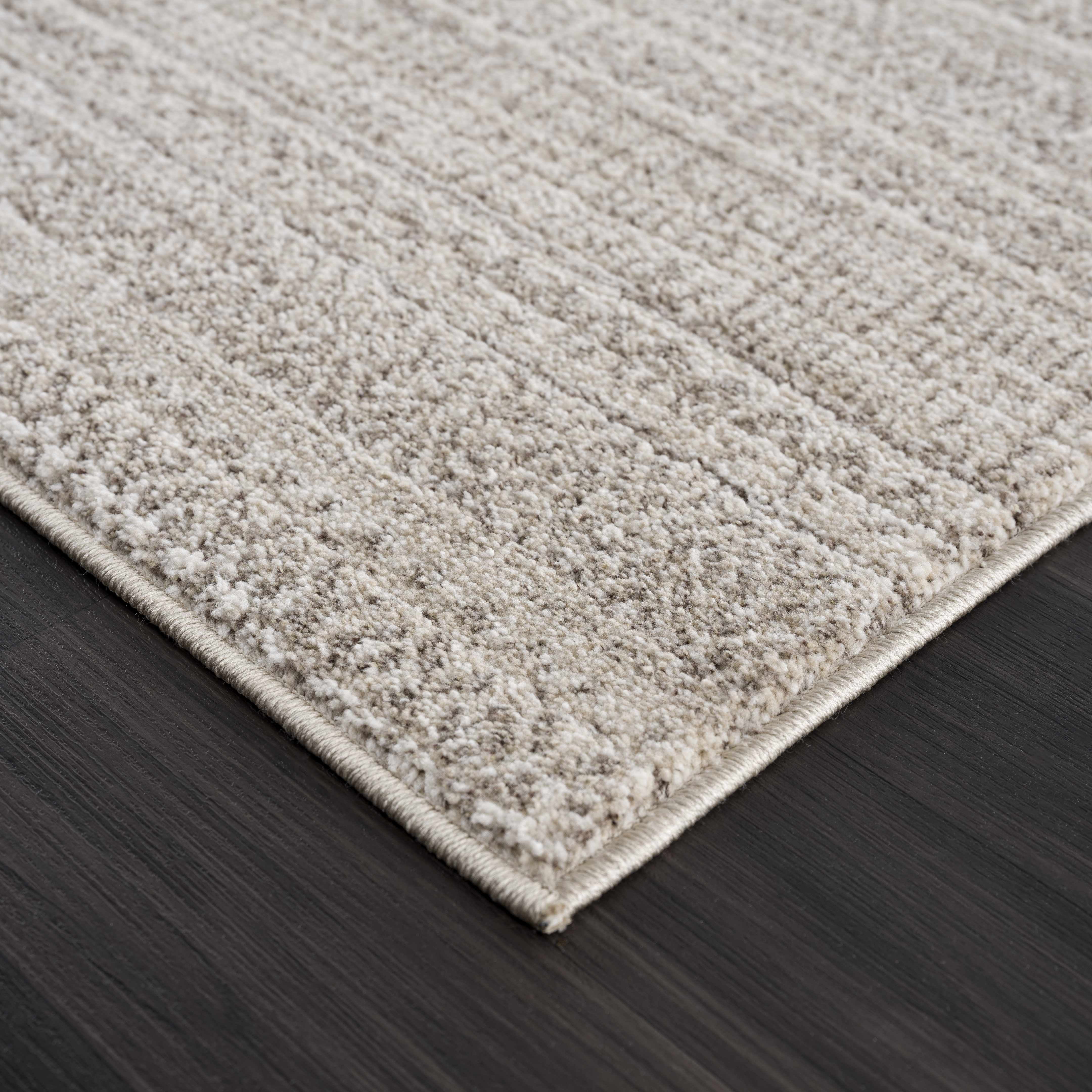 Hauteloom Casablanca Collection Living Room Bedroom Area Rug - Cozy Moroccan Farmhouse Carpet - Brown, Beige - 6'7" x 9'