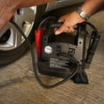 thumbnail image 4 of Schumacher Electric SJ1330 Estación de energía portátil 4 en 1 y arrancador auxiliar con compresor de aire de 150 PSI y luz LED 1000 amperios máximos 12 voltios negro 1 unidad, 4 of 7