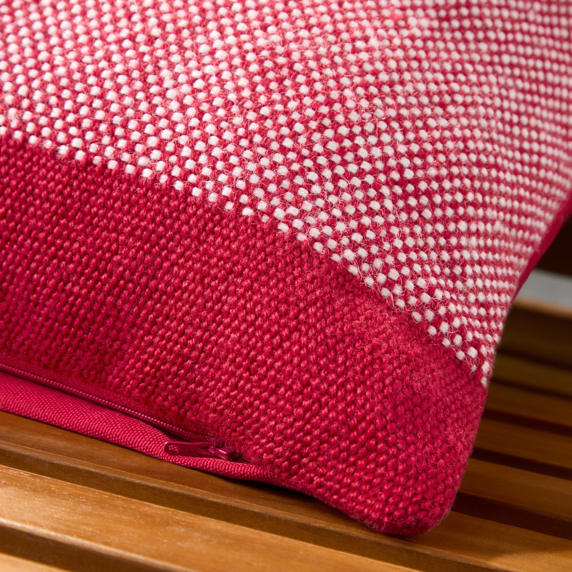 TOWN & COUNTRY TERRA Alara Solid Border Handcrafted Indoor Outdoor Decorative Pillow, 100% Recycled Materials, UV Fade Resistant, Water Repellent, Red/Ivory, 14"x20"