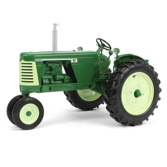 1/16 Oliver 660 Gas Tractor with Narrow Front by SpecCast SCT968