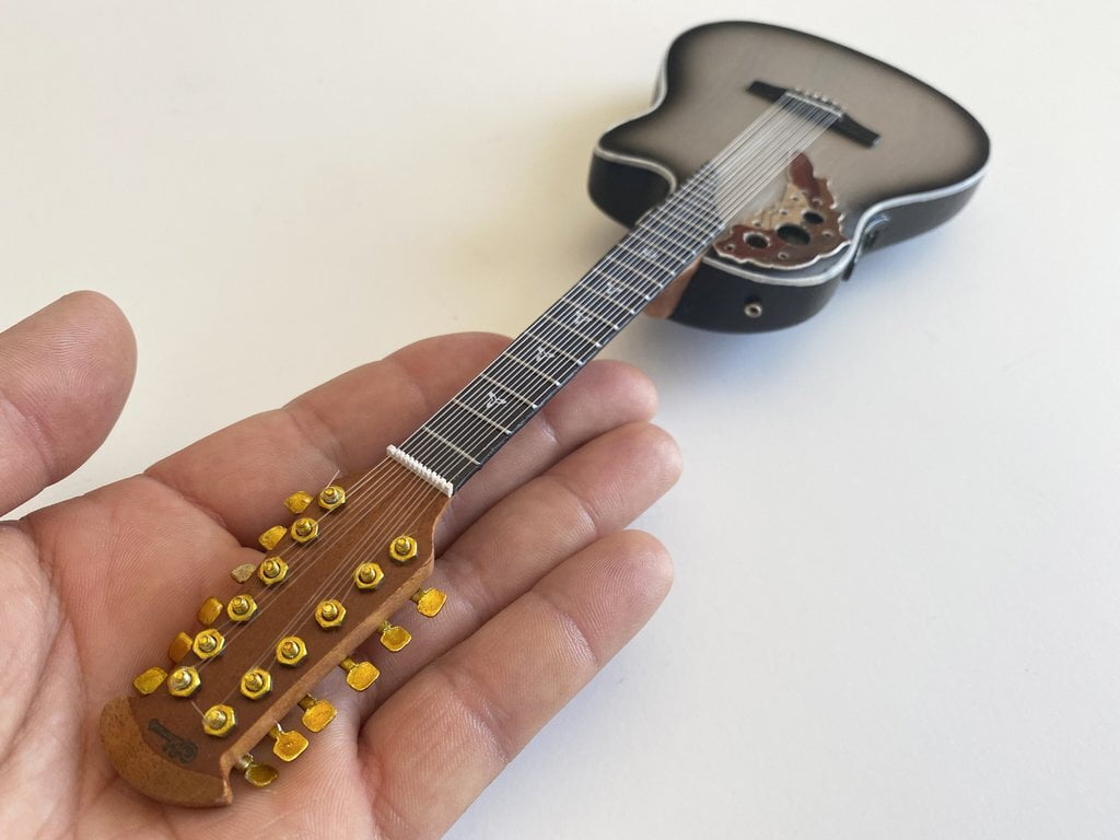 Melissa Etheridge Ovation Adamas Signature 12-String Acoustic 10 Inch Miniature Guitar