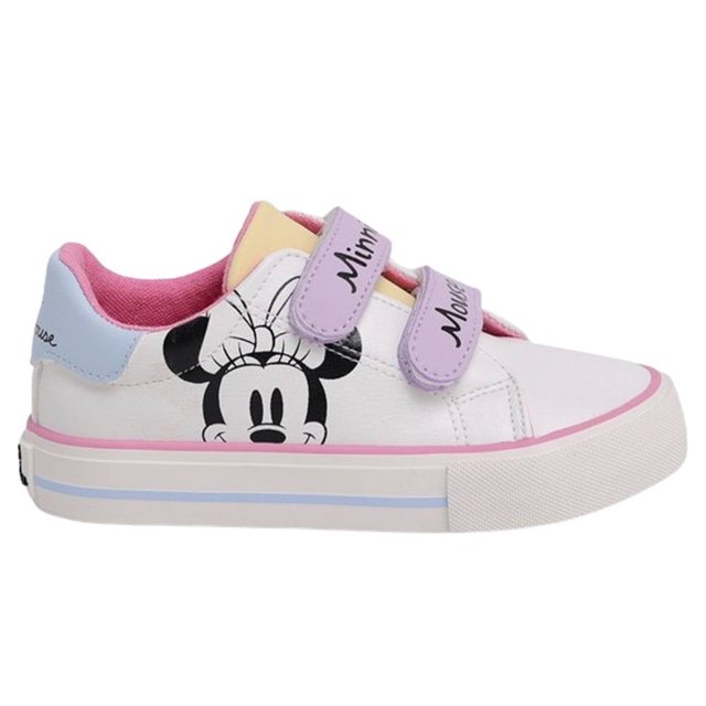 tenis disney minnie talla 21 blanco tenis casual infantil ideal para uso diario, vista lateral centrada de silueta baja y puntera redondeada. Parte superior 100% PU con gráfico de la cara de Minnie en el costado, doble cierre de gancho y bucle lavanda con texto "Minnie", cuello interior rosa acolchado y forro transpirable, plantilla acolchada y suela de goma vulcanizada blanca con franjas rosa y azul. Fondo neutro blanco.