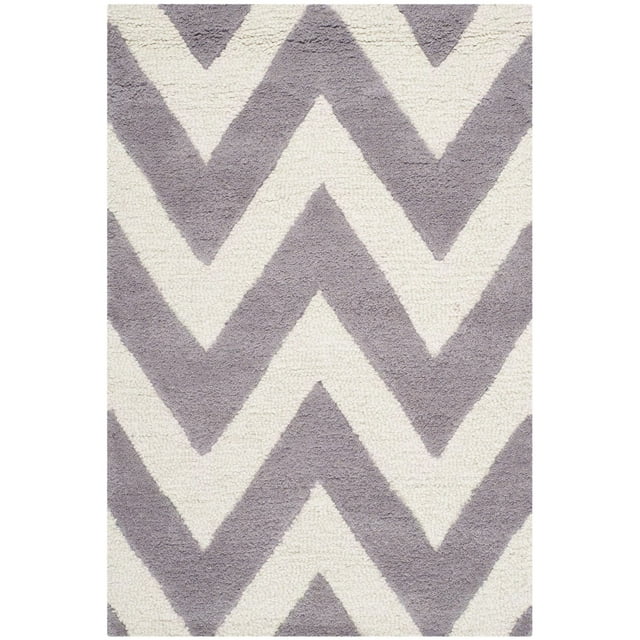 Safavieh Cambridge Kaitlyn Zig Zag Stripes Area Rug