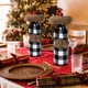 thumbnail image 4 of 8 Piezas Fundas para Botellas de Vino de Navidad Bolsas de Regalo de Vino a Cuadros de Búfalo Suéter de Piel Sintética de Navidad Bolsas para Porta Botellas de Vino Bolsas para Decoraciones de Adornos de Cena de Navidad (Blanco y Negro) Rojo Verde, 4 of 5