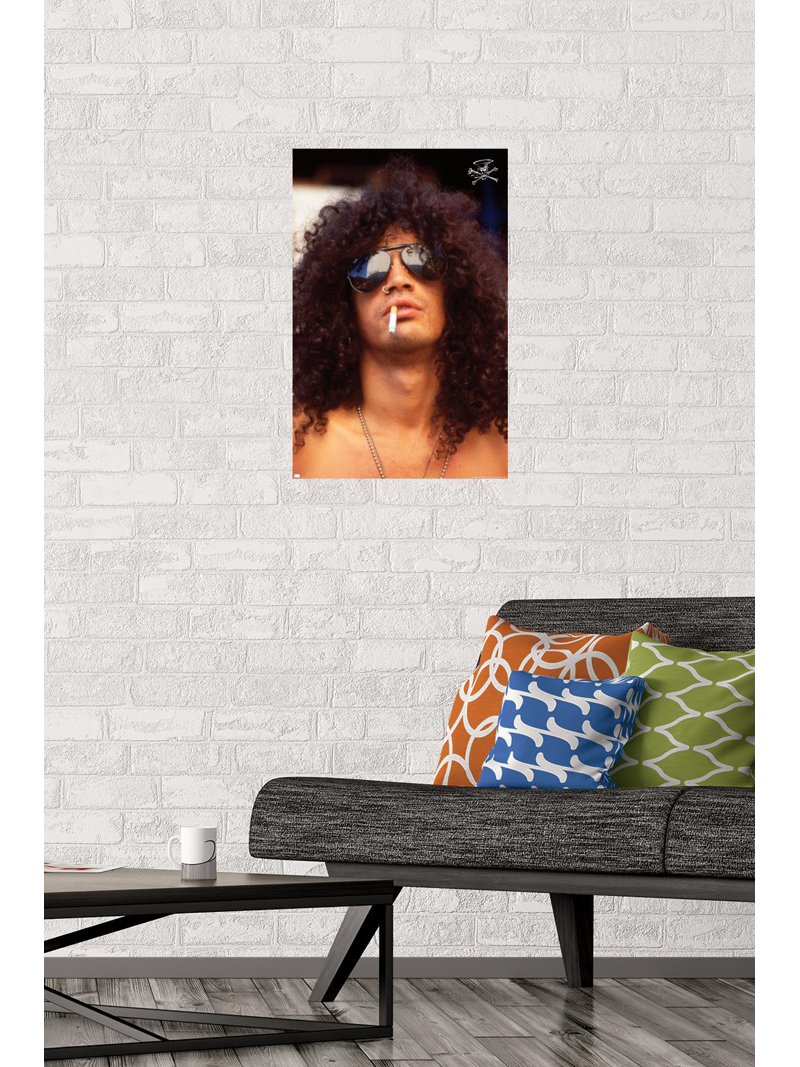 d slash cigarette USA Photo of SLASH, Portrait of , smoking , lots of... News Photo This poster can be used to decorate any room That time Slash chased us