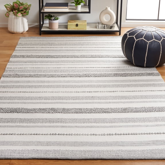 Safavieh Kilim Vesela Striped Area Rug, Silver/Ivory, 5' x 8'