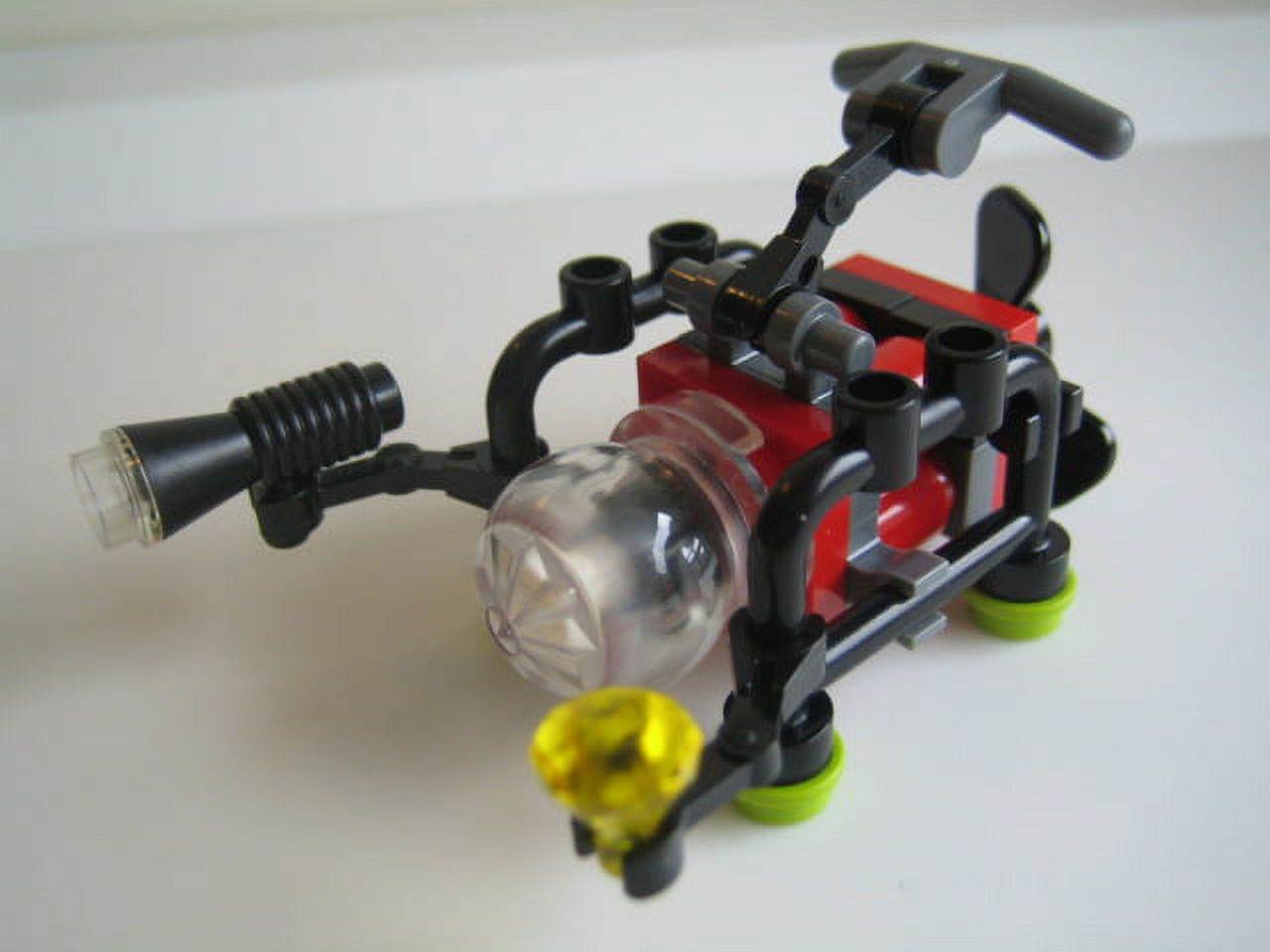 Lego Atlantis Diver and Mini Sub Building Set 36 pcs Model # 30042 Legos