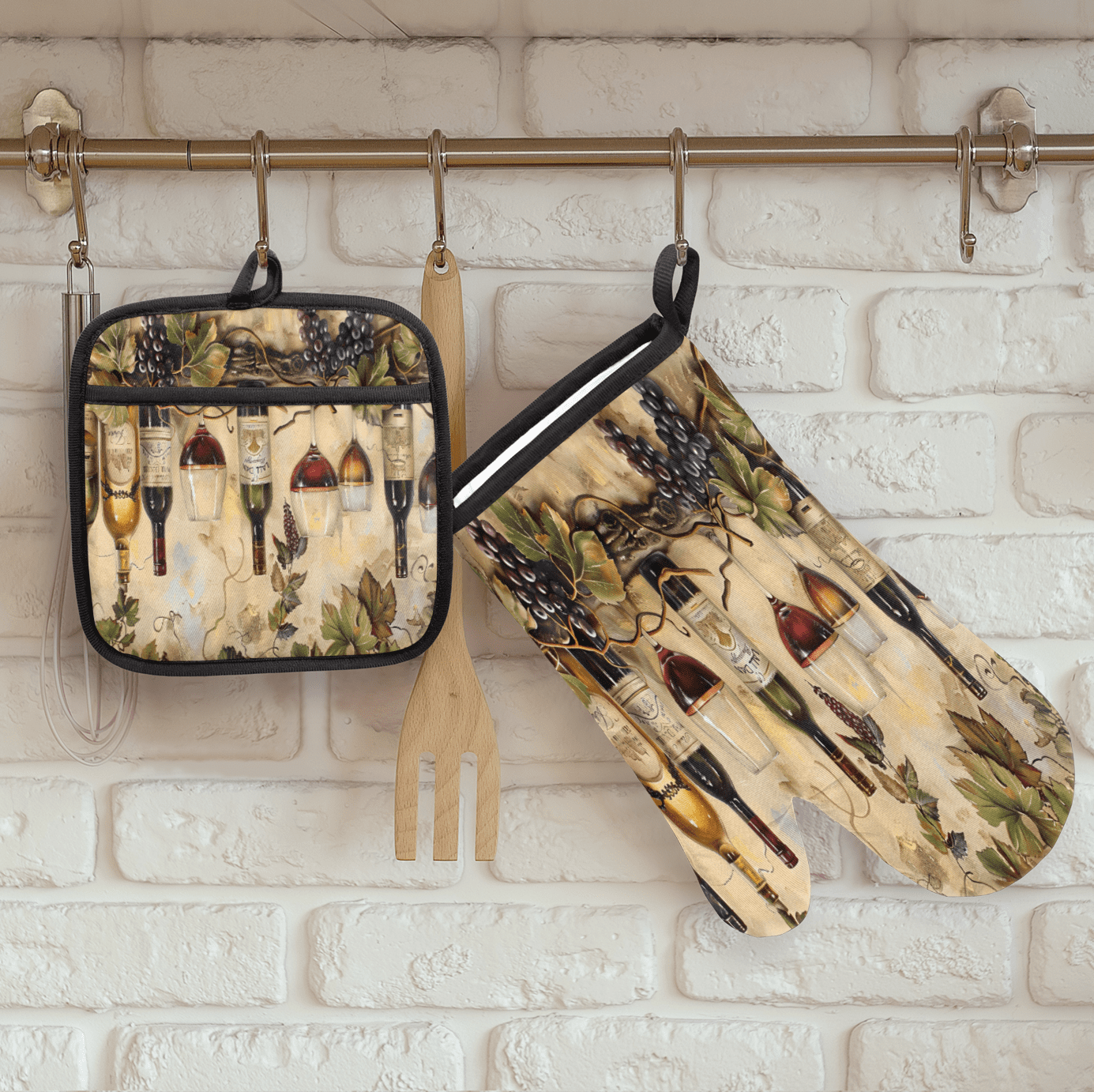 CURLYOOT Wine Themed Vintage Oven Mitts and Pot Holders Sets of 2, Non-Slip Washable Hot Pads and Oven Gloves for Kitchen Cooking Baking
