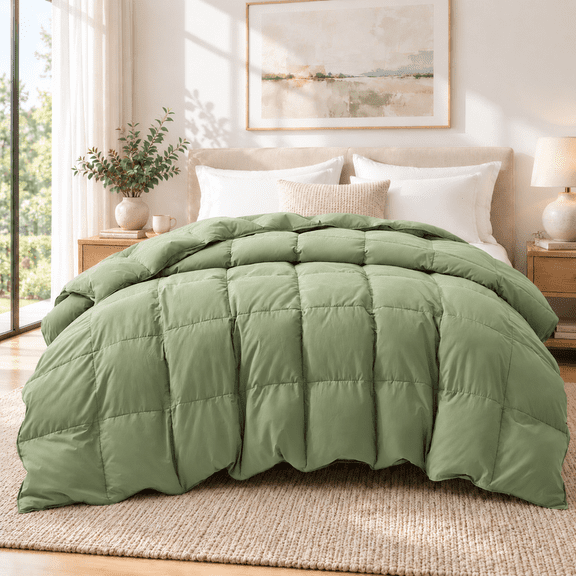 Unikome Goose Down Feather Fiber Comforter, 700 Fill Power All Season Duvet Insert, Soft Fluffy Quilted Bedding, Full/Queen Comforter 88 x 88 Inch, Natural Fill, Sage Green