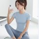 thumbnail image 4 of Top de yoga con forma de melocotón para mujer, ropa deportiva para correr de secado rápido y adelgazante con cuello redondo, camisa deportiva ajustada de manga corta, 4 of 5