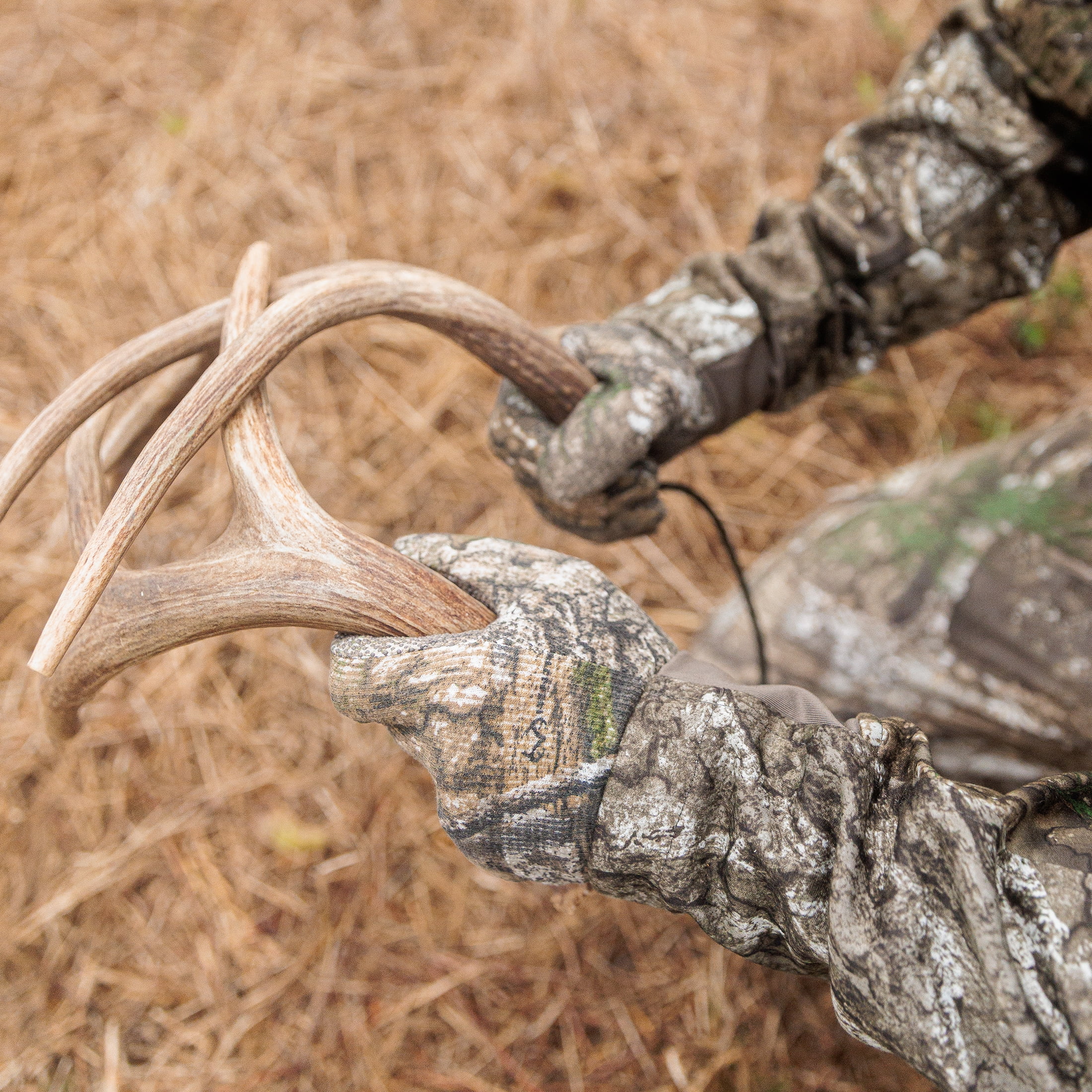 Realtree APX Men's Thermal Stretch Hunting Gloves, Size M