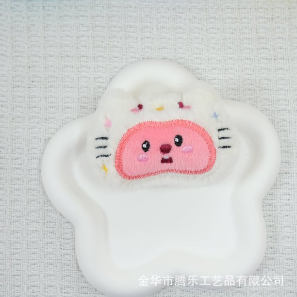 Dibujos animados de castor de peluche chirriante de Sanrio, tocado, vestido, bricolaje, ropa para colgar, zapatos y calcetines, accesorios para colgar