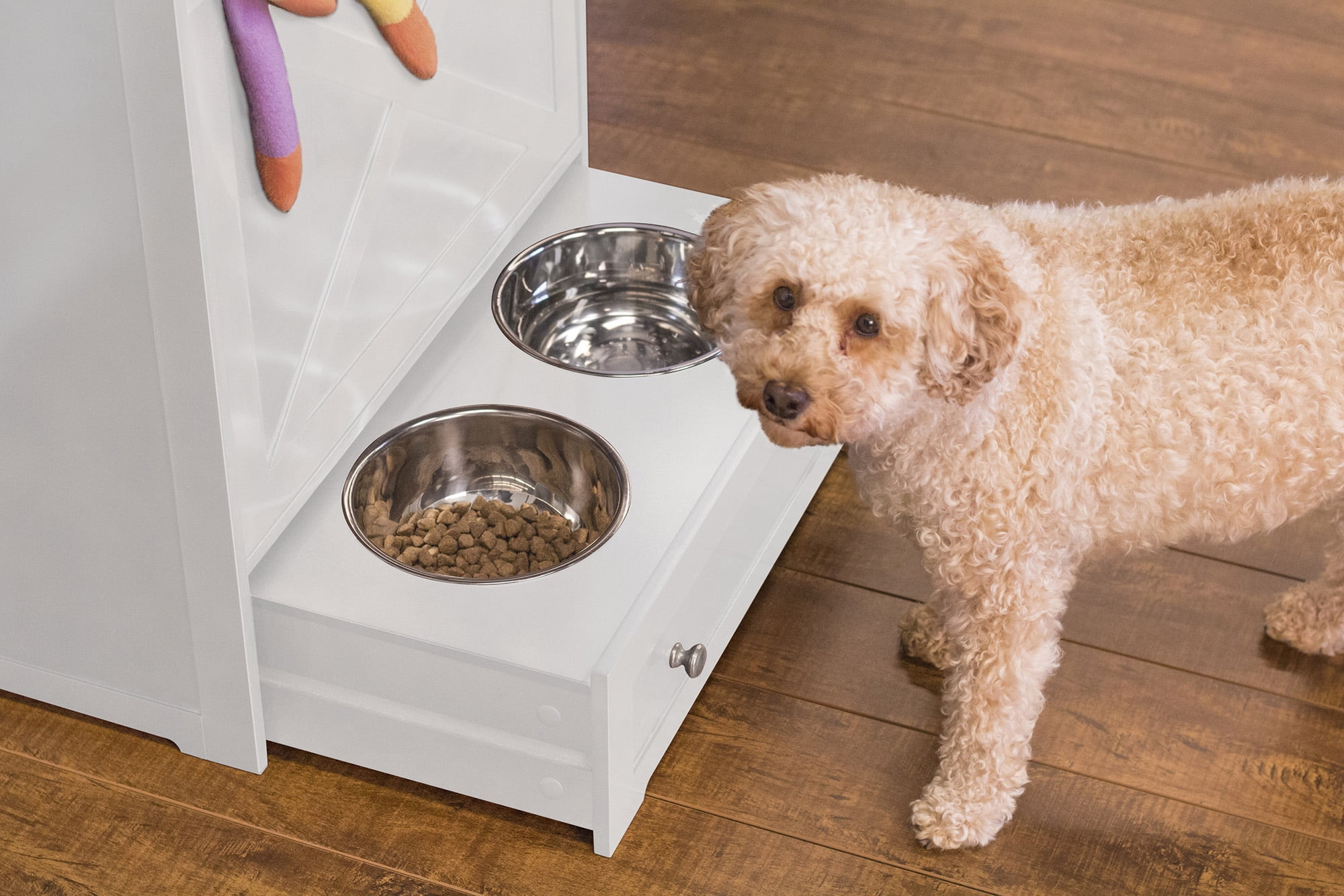 Contemporary Home Living 35" White Durable Windsor Pet Feeder