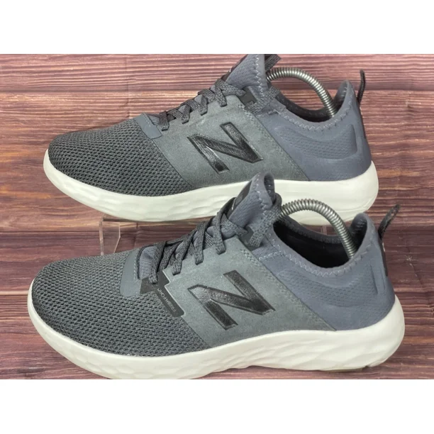 New Balance Fresh X Foam Sneakers Unisex M10.5/W12 Black Mesh Running Shoes