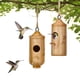 thumbnail image 1 of Comedero de madera para pajaros - Decoración de jardín exterior colgante, 1" de alto x 2" de ancho, atrae colibríes y aves pequeñas, 1 of 1
