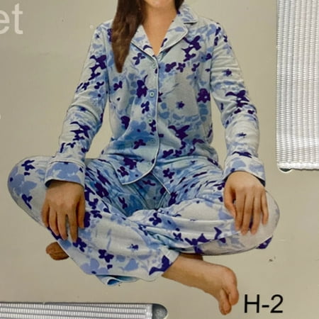 

Women’s Micro Fleece Pajama Set