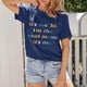 thumbnail image 3 of Camiseta clásica de algodón para mujer: top informal de manga corta y cuello redondo con frase inspiradora, 3 of 8