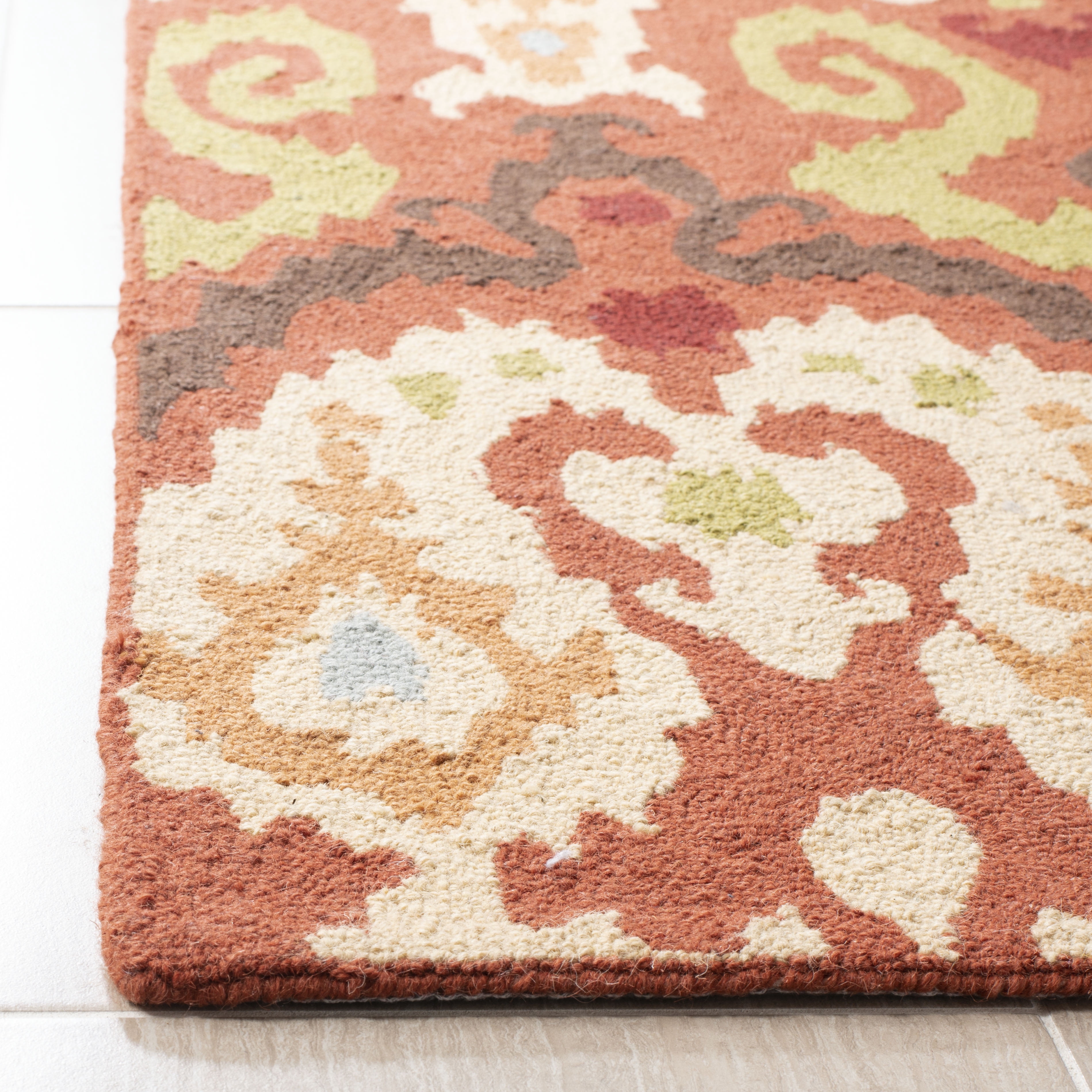 Safavieh Chelsea Landen Southwestern Area Rug, Rust/Multi, 8' x 10'