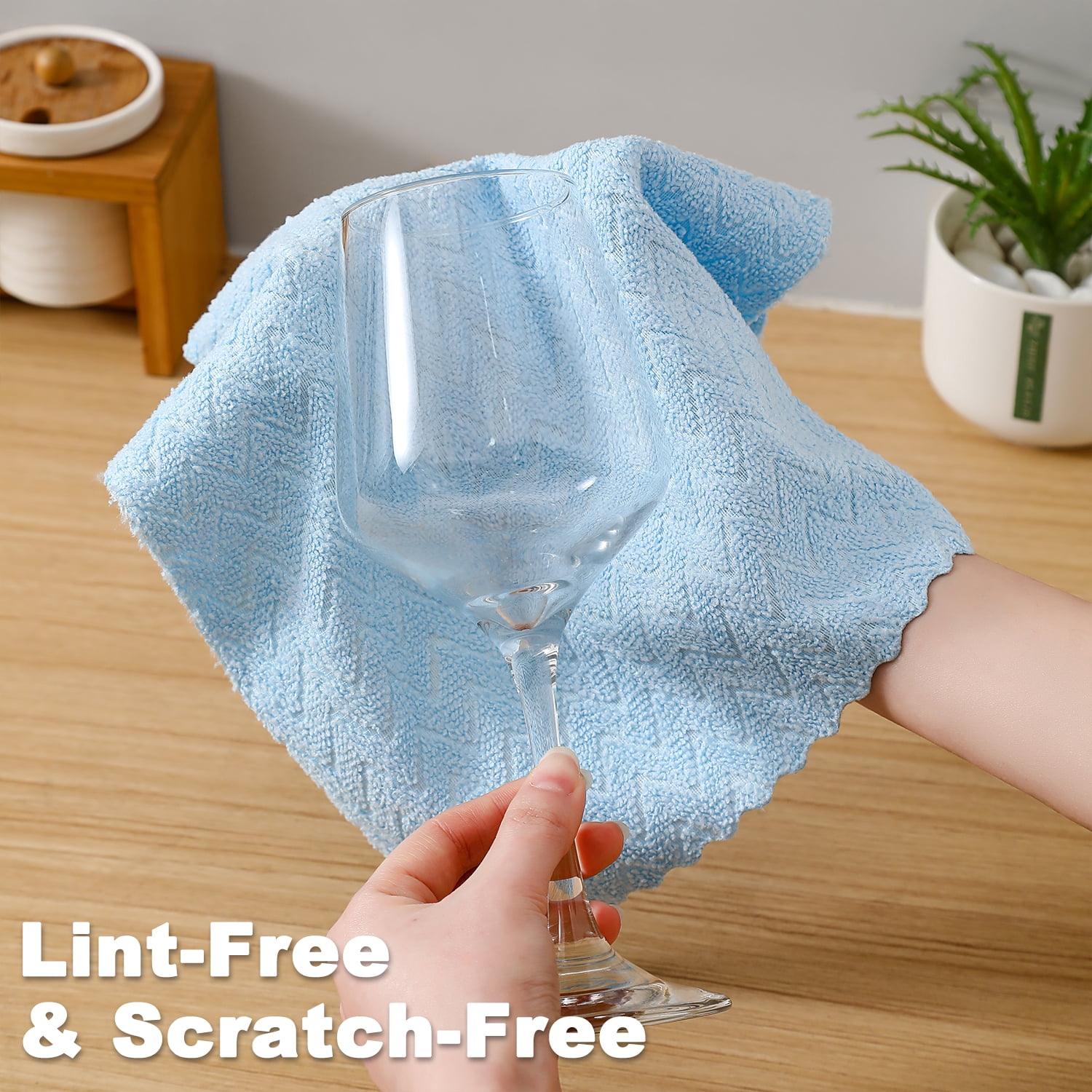 Beartech Microfiber Cleaning Cloth Roll,80 Pack Cleaning Towels,Lint Free Rags Paper Towels & Tear Away Reusable Towels,Washable Shop Rags wipe Cloth,Wash Cloths Dish Rags for Car Kitchen Window