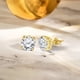 thumbnail image 2 of JeenMata Aros Solitarios de Diamantes Redondos de 0,5 Quilates con 4 Puntas Bañados en Oro Amarillo de 18 K sobre Plata, 2 of 5