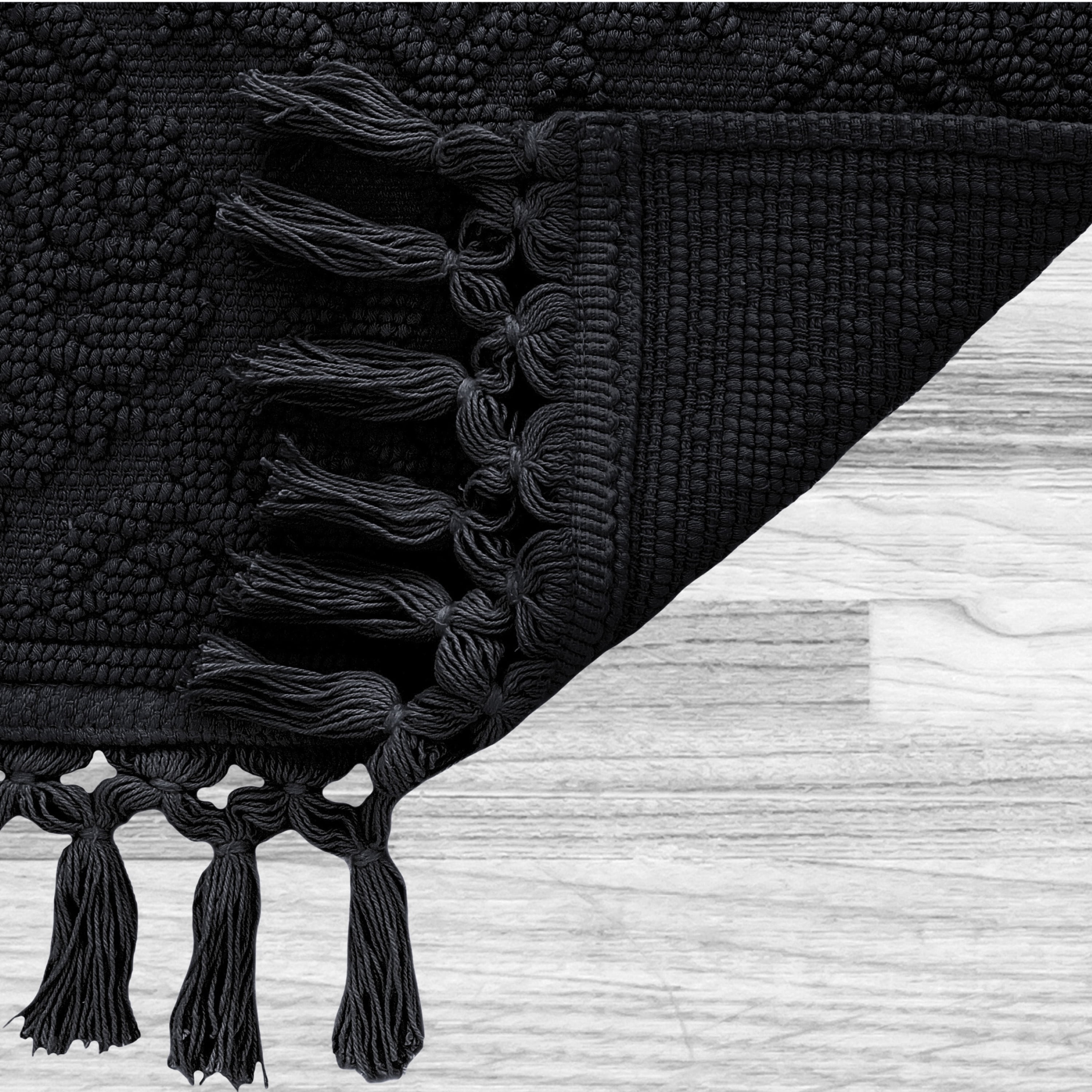 Jean Pierre Ricardo Cotton Fringe 21 x 34 in. Bath Rug, Black
