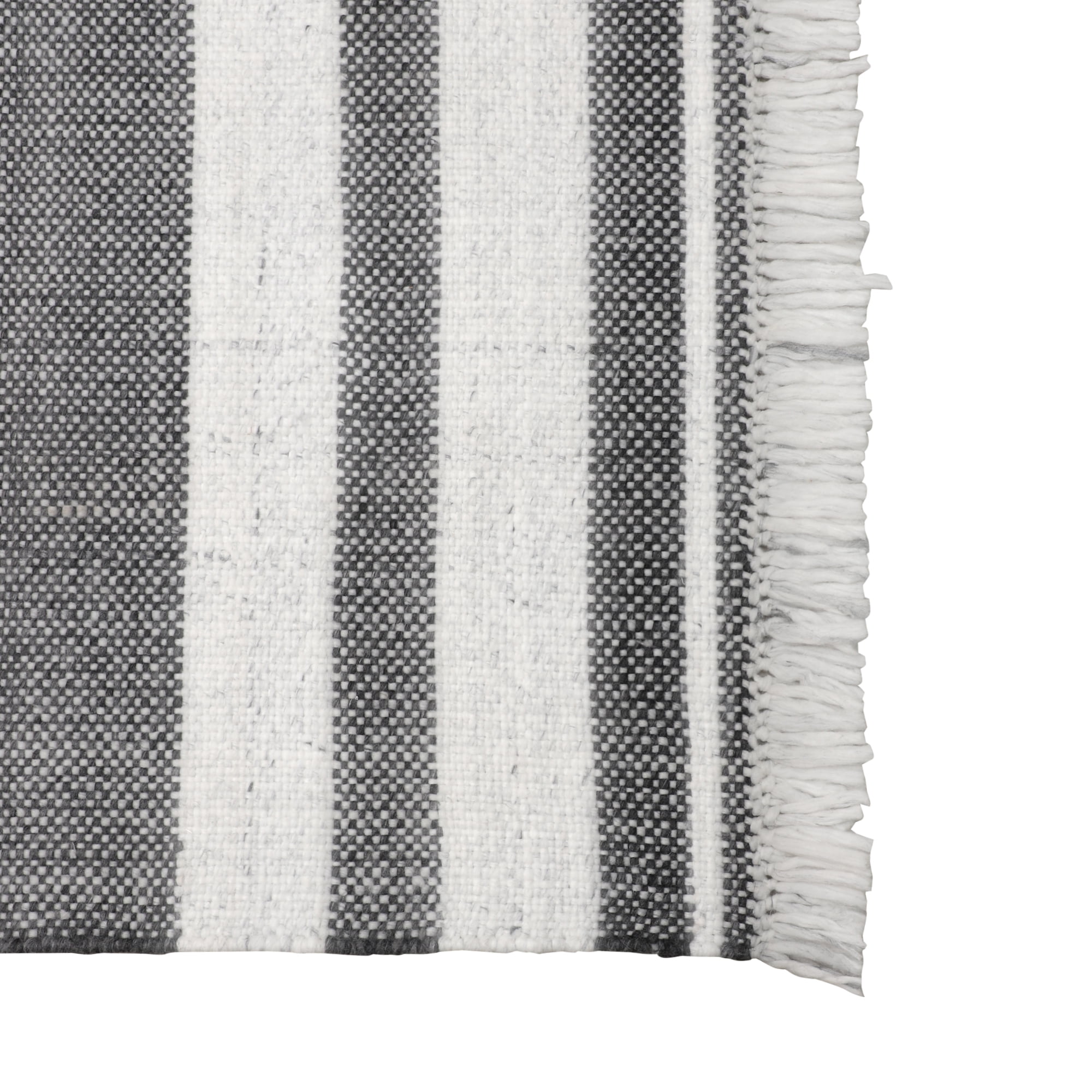 LR Home Atorina Outdoor Synthetic Eco-Friendly Performance Flatweave Area Rug, 7'9"x9'9"